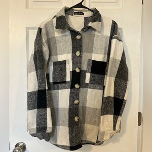 Women’s Plaid Button-Up Shirt Jacket